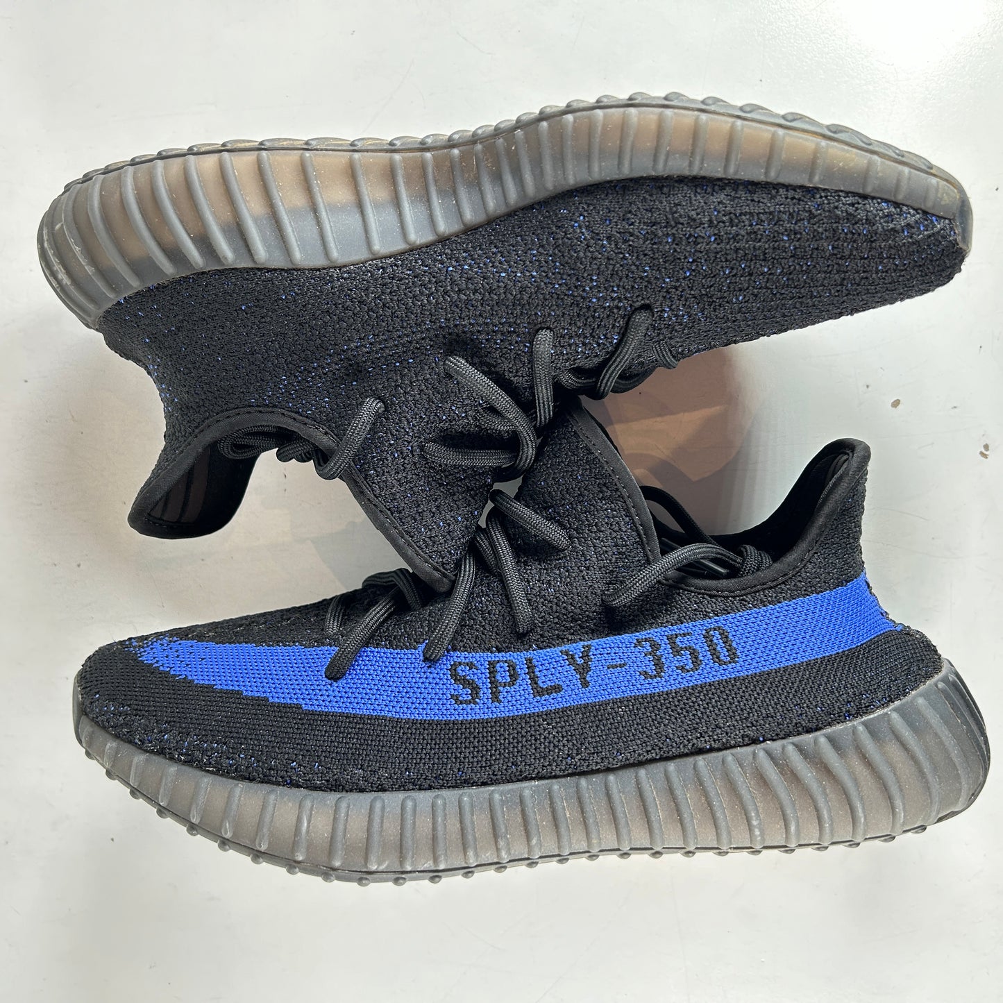 GY7164 adidas Yeezy Boost 350 V2 Dazzling Blue [USED] - 9.5 M (Used2)