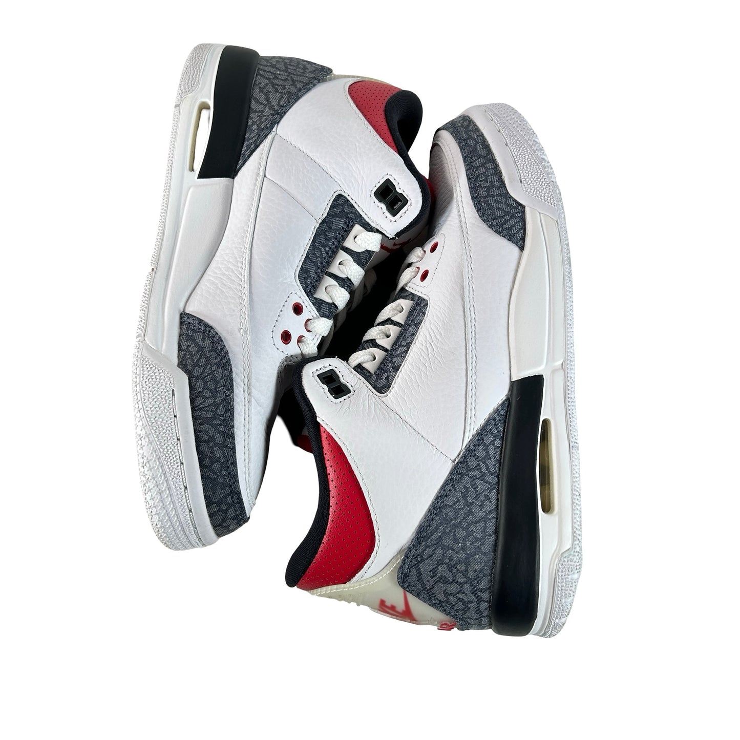CZ6634 100 Jordan 3 Retro SE Fire Red Denim (GS) [USED] - 6 Y (Used)