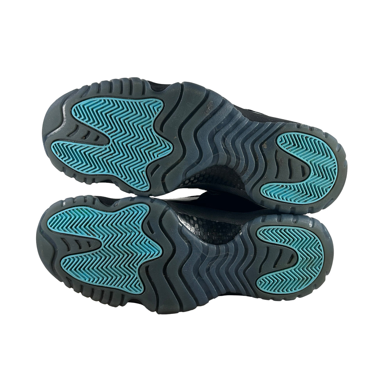 CT8012 047 Jordan 11 Retro Gamma Blue (2025) [USED] - 10 M (Used10)