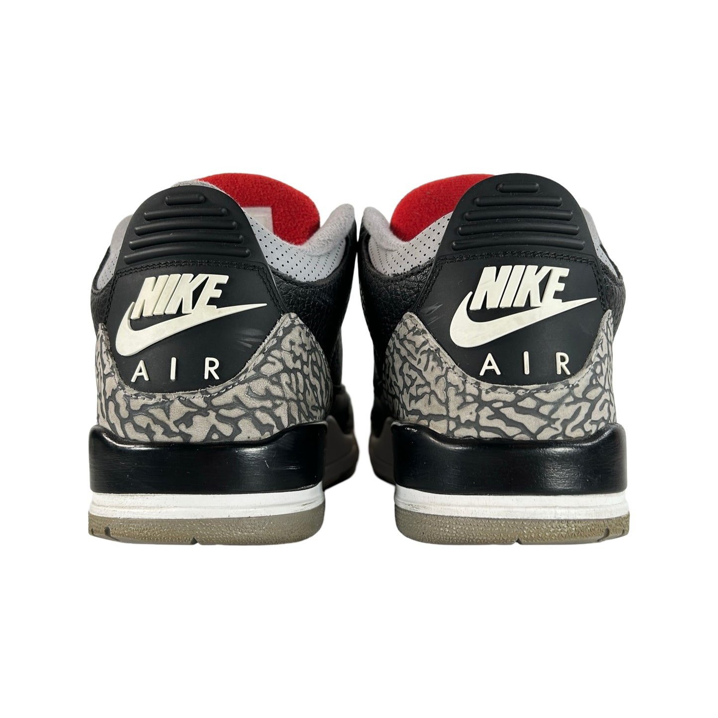 854262 001 Jordan 3 Black Cement 2018 [USED] - 8 M (Used4)