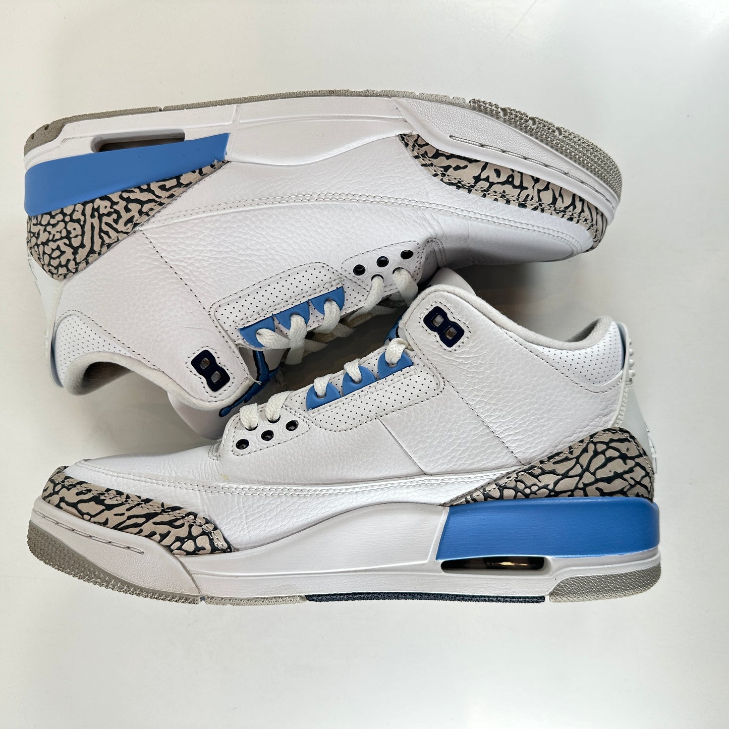 CT8532 104 Jordan 3 Retro UNC (2020) [USED] - 9.5 M (Used2)