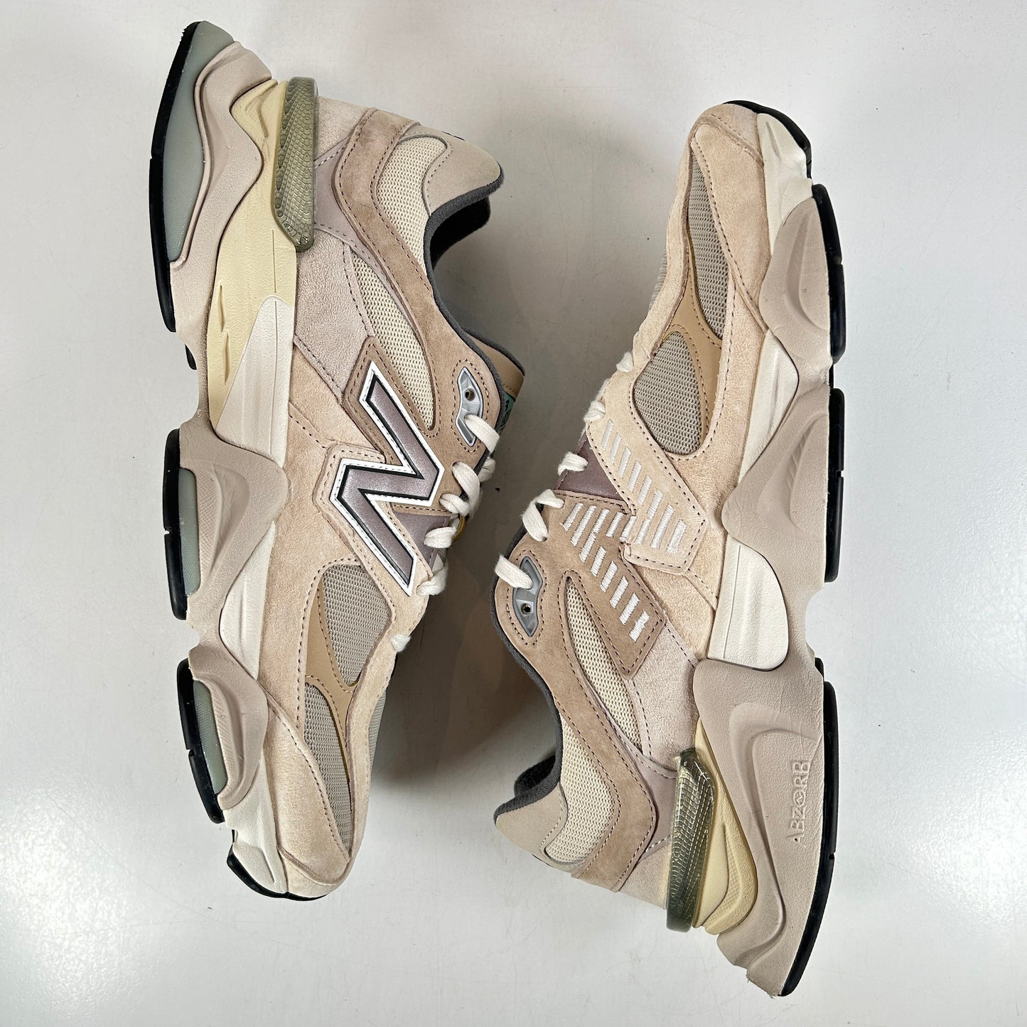 U9060MAC New Balance 9060 Sea Salt [USED] - 12 M (Used)