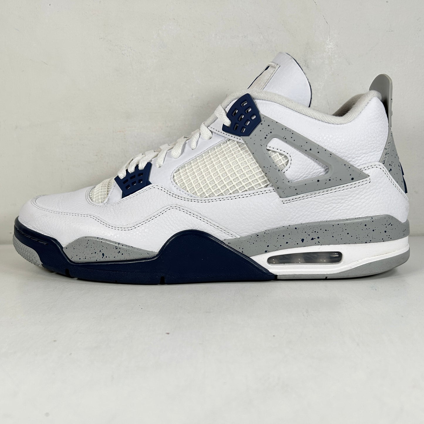 DH6927 140 Jordan 4 Retro Midnight Navy [USED] - 15 M (Used)