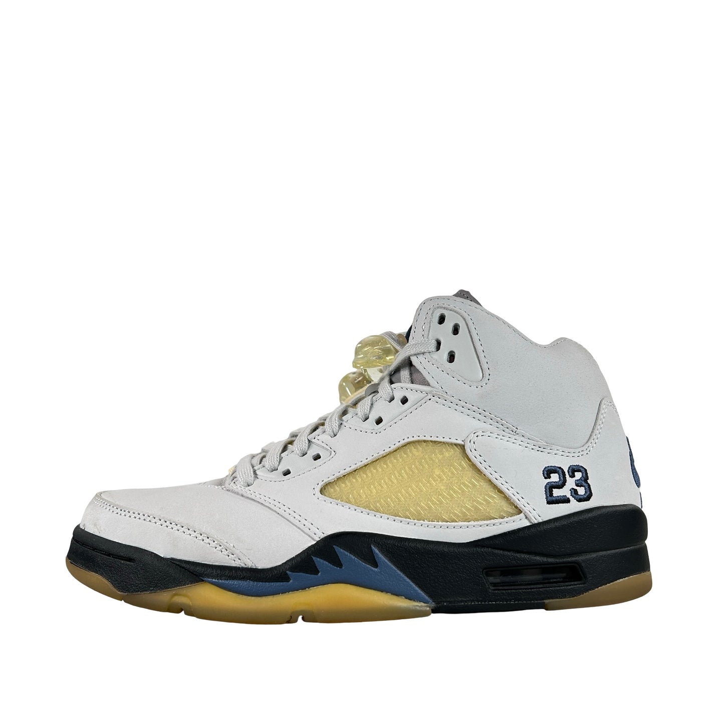 FZ5758 004 Jordan 5 Retro A Ma Maniere Dawn (Women's) [USED] - 9 W (Used)
