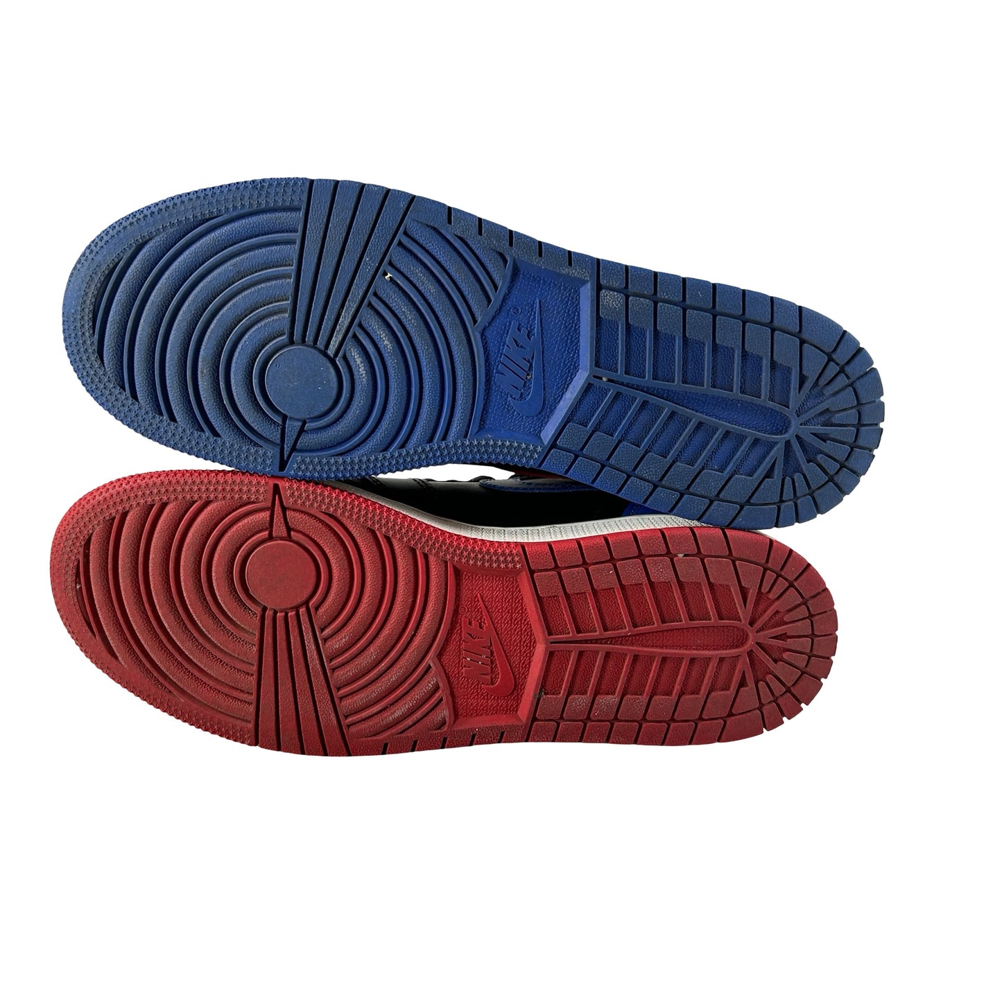 575441 026 Jordan 1 Retro Top 3 (GS) [USED] - 6.5 Y (Used)