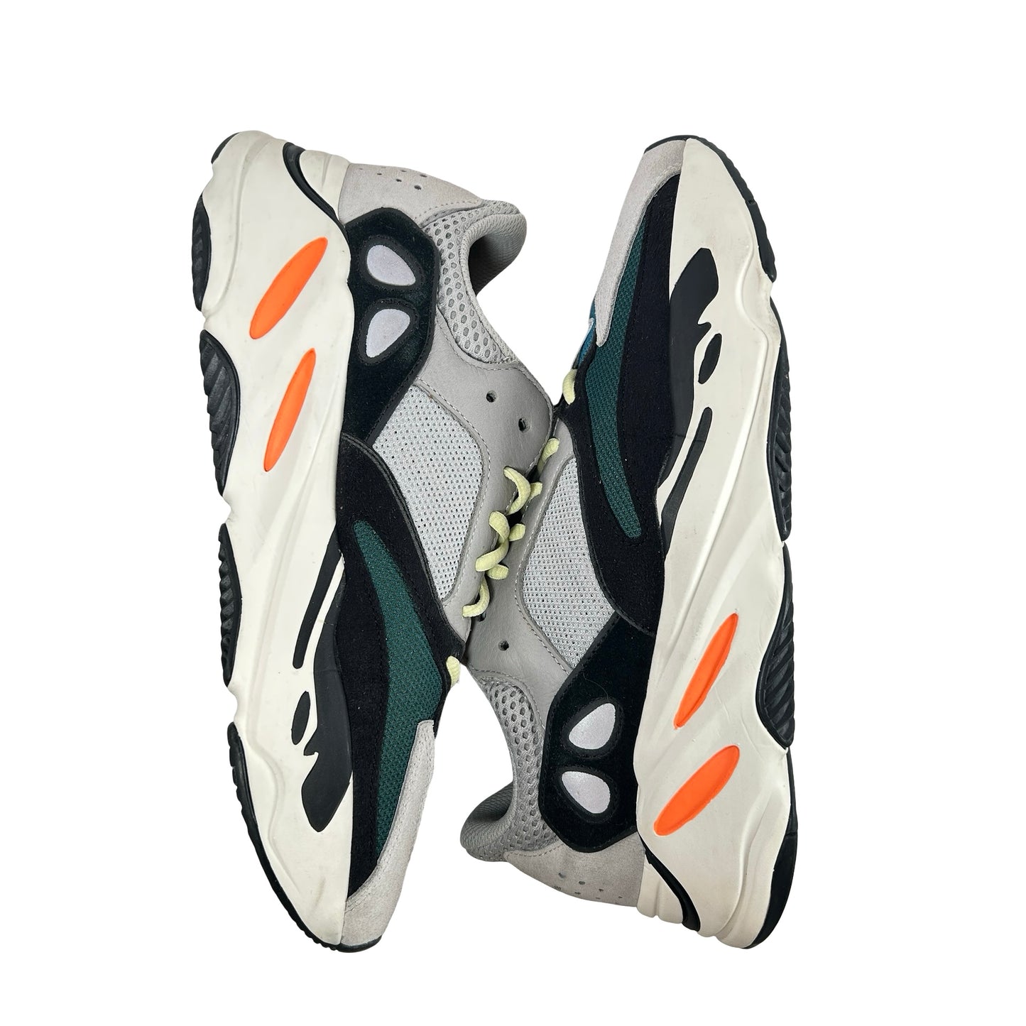 B75571 Yeezy 700 Wave Runner [USED] - 10.5 M (Used) (No Box)