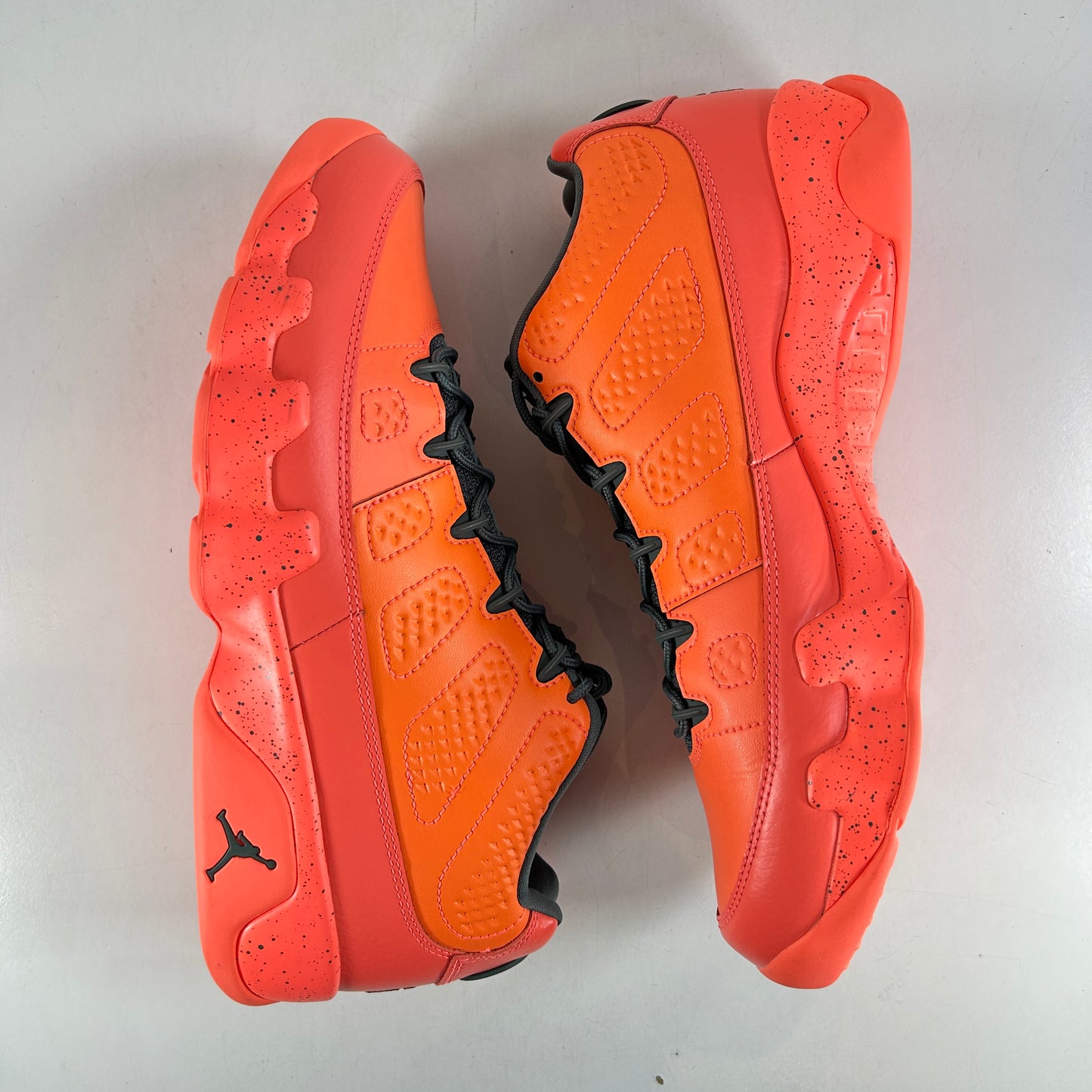 832822 805 Jordan 9 Retro Low Bright Mango [USED] - 10.5 M (VNDS) (Replace Box)