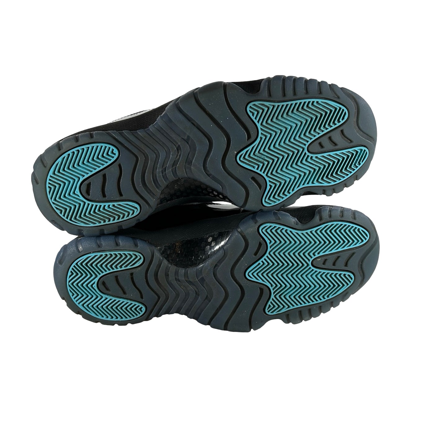 CT8012 047 Jordan 11 Retro Gamma Blue (2025) [USED] - 9.5 M (Used16)