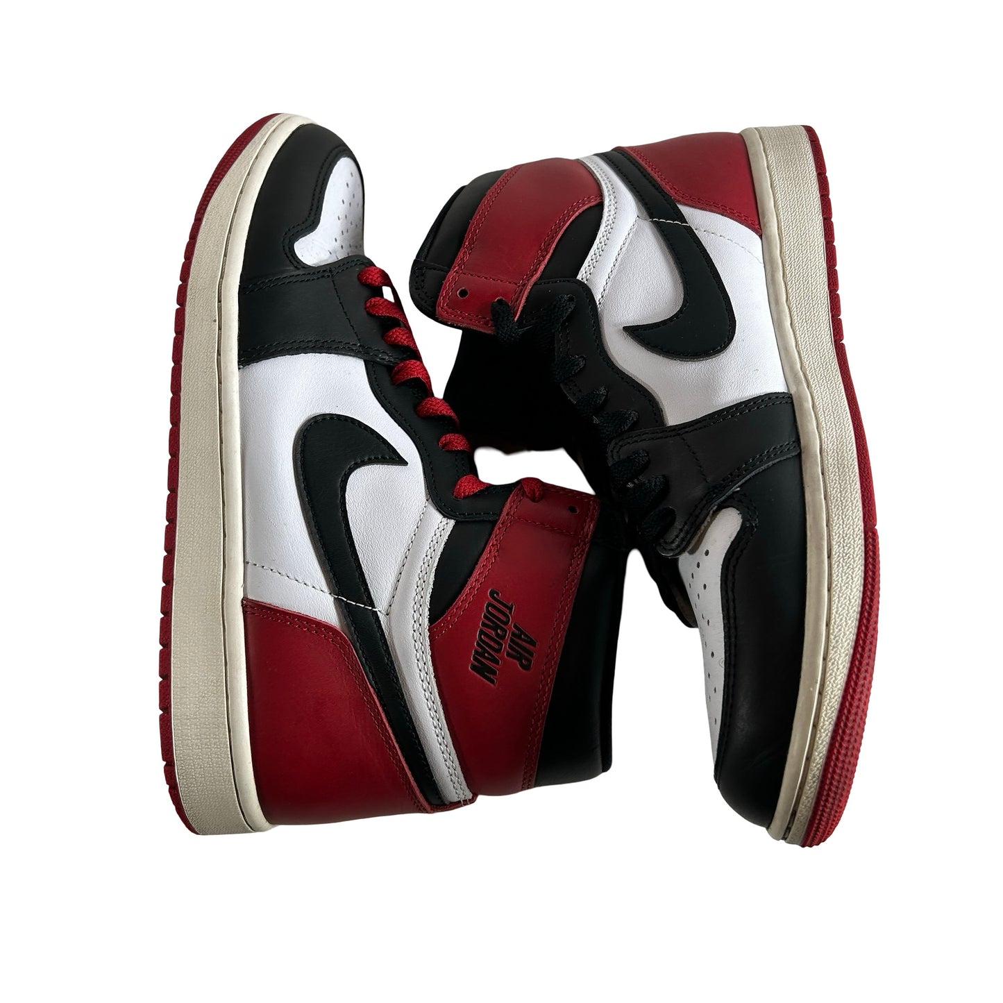 DZ5485 106 Jordan 1 Retro High OG Black Toe Reimagined [USED] - 10 M (Used14)