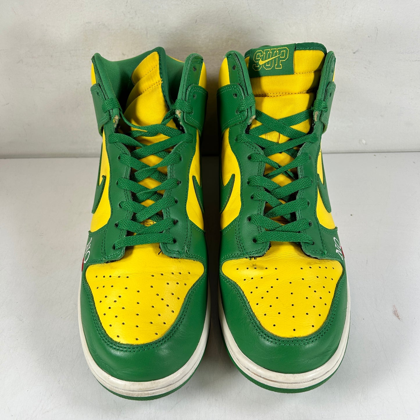 DN3741 700 Nike SB Dunk High Supreme By Any Means Brazil [USED] - 10.5 M (Used) (No Box)