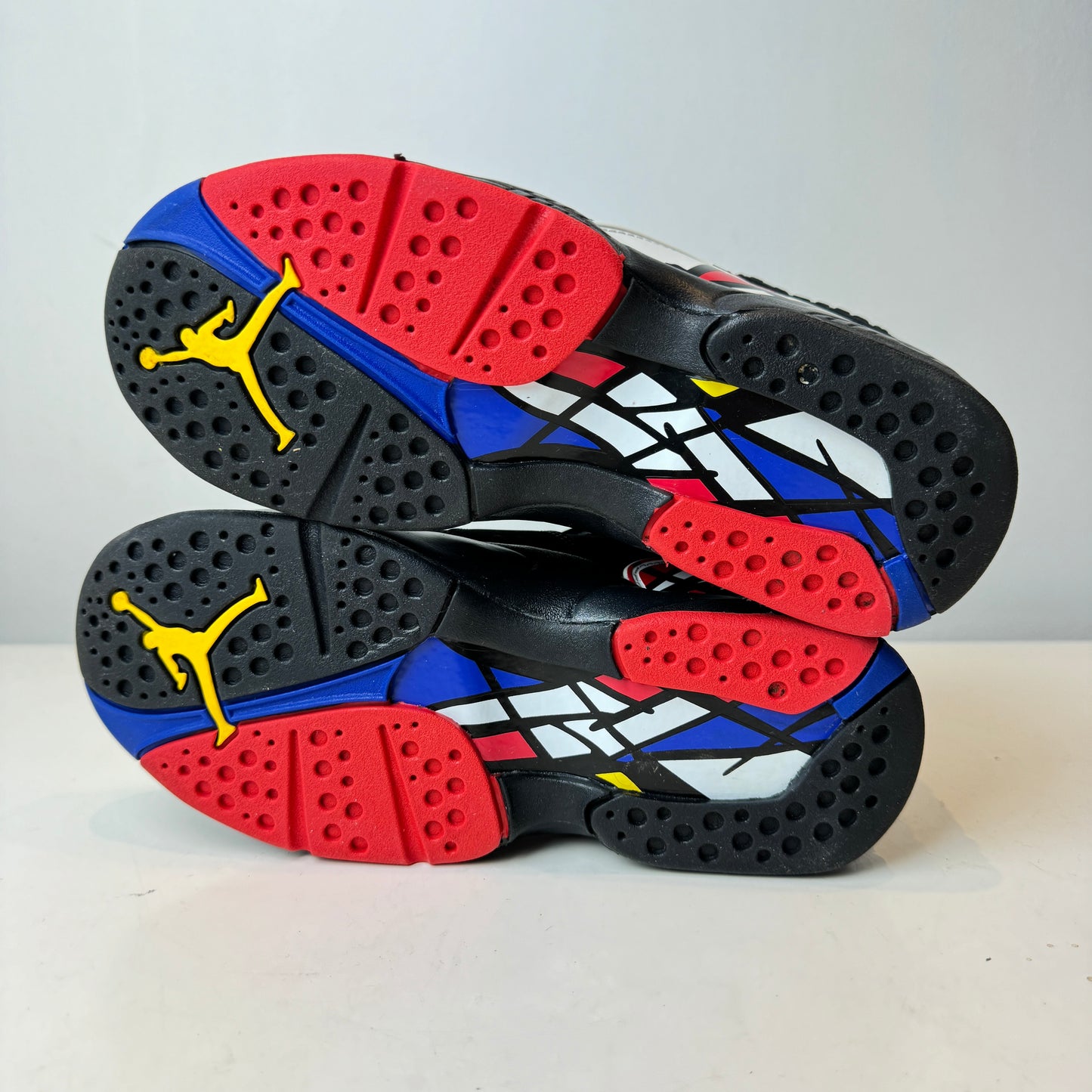 305368 062 Jordan 8 Retro Playoffs (GS) [USED] - 5 Y (VNDS)