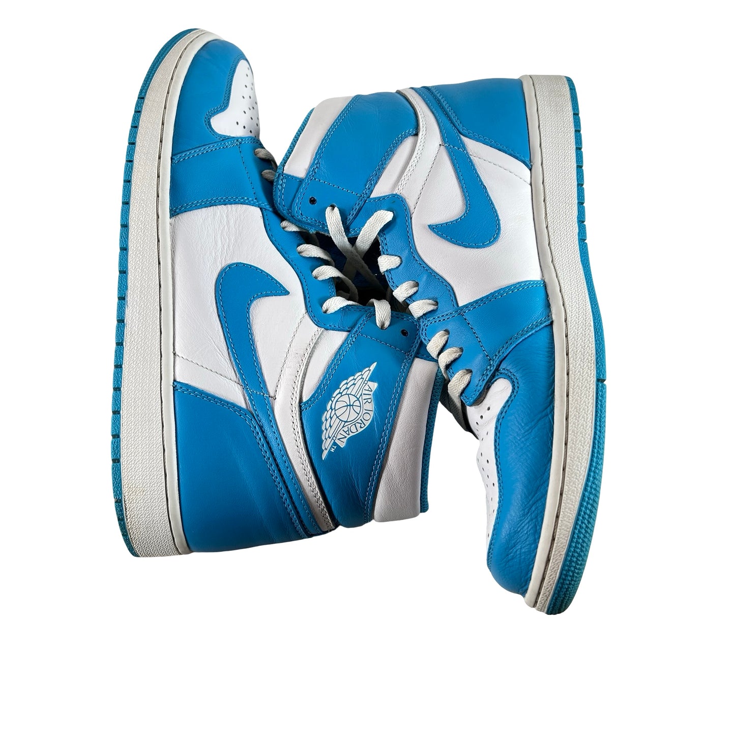 555088 117 Jordan 1 Retro High OG UNC 2015 [USED] - 13 M (Used)