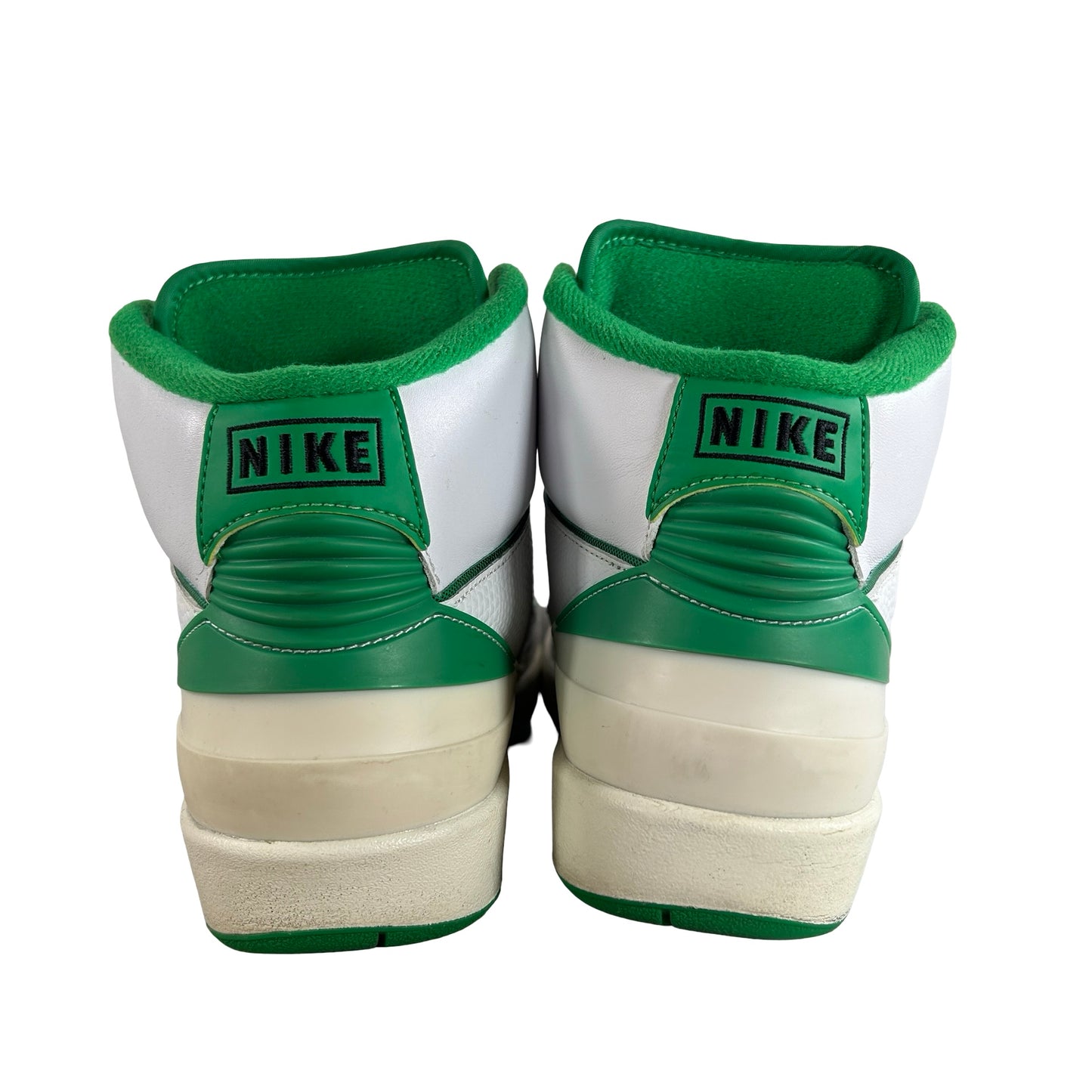 DR8884 103 Jordan 2 Retro Lucky Green - 7.5 M (Used)