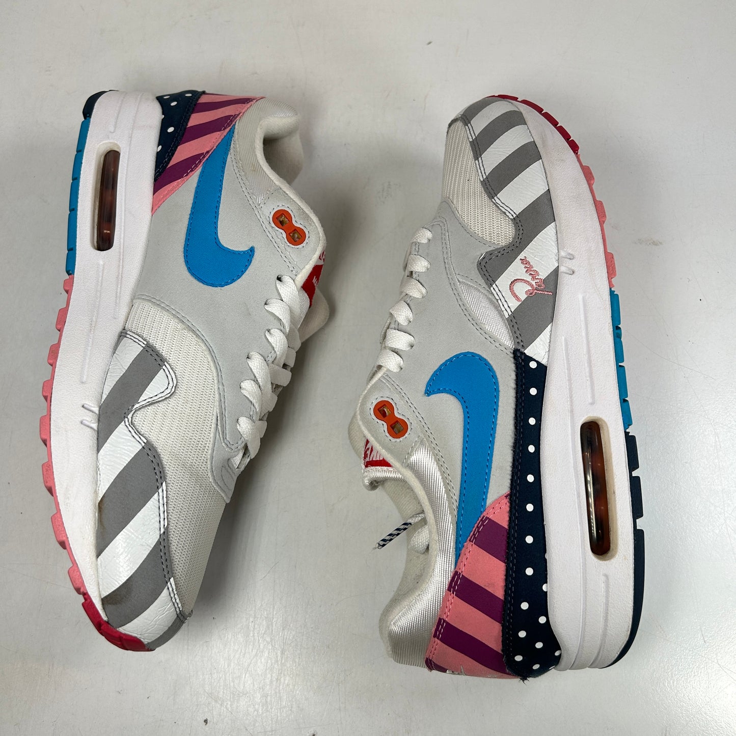 AT3057 100 Nike Air Max 1 Parra (2018) [USED] - 10 M (Used)