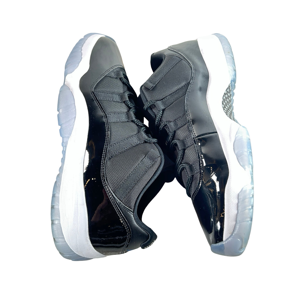 FV5104 004 Jordan 11 Retro Low Space Jam [USED] - 12 M (Used)