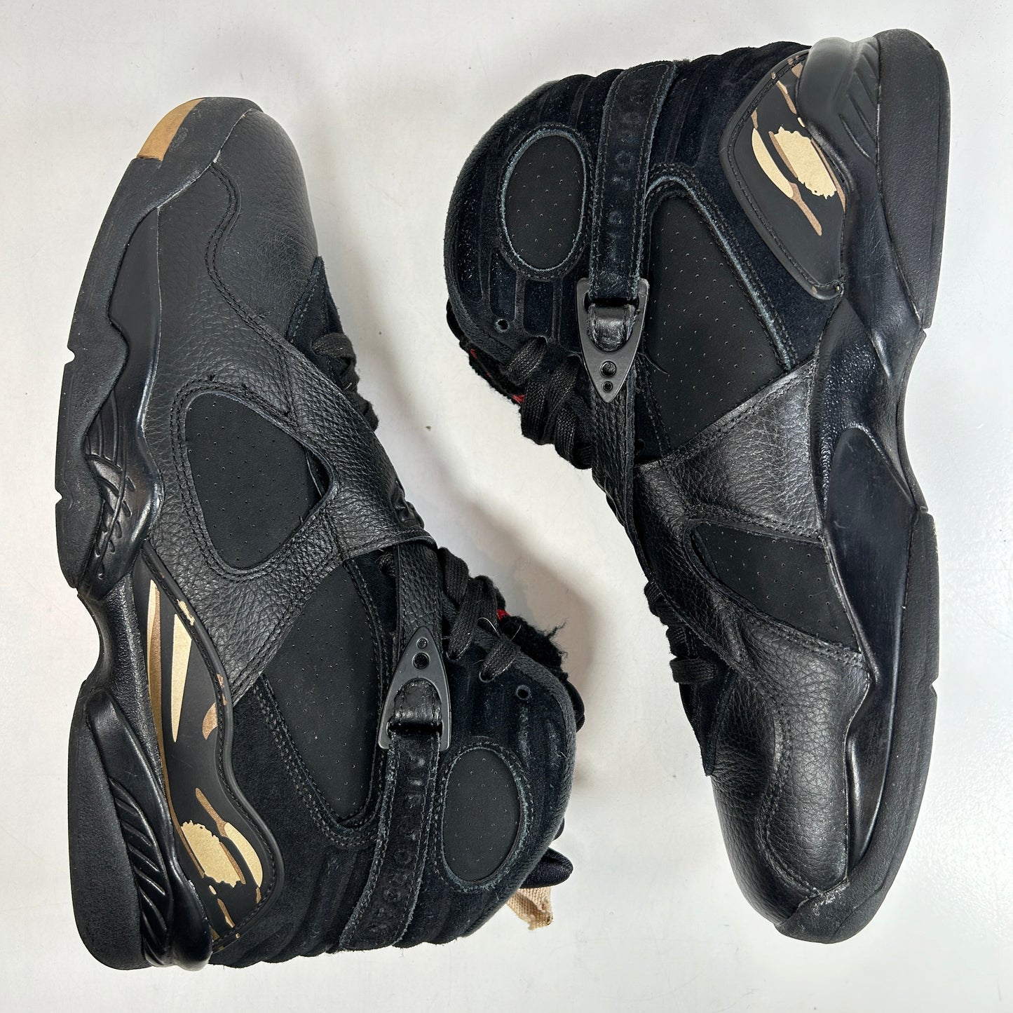 AA1239 045 Jordan 8 Retro OVO Black [USED] - 11 M (Used)