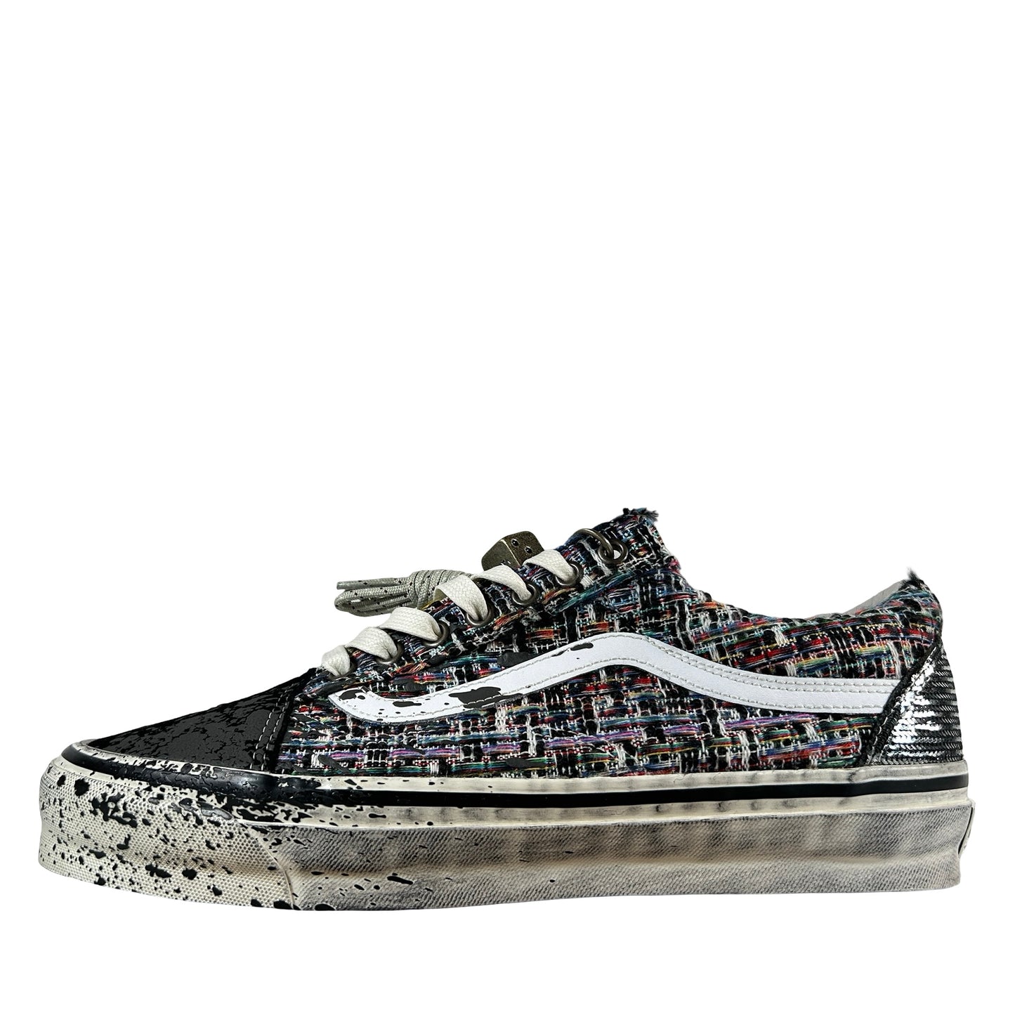 VN000D9VDE2 Vans Premium Old Skool Charms Black Gray