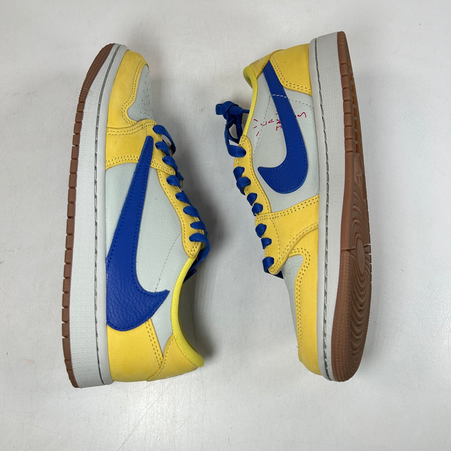 DZ4137 700 Jordan 1 Retro Low OG SP Travis Scott Canary (Women's) [USED] - 7 W (USED)