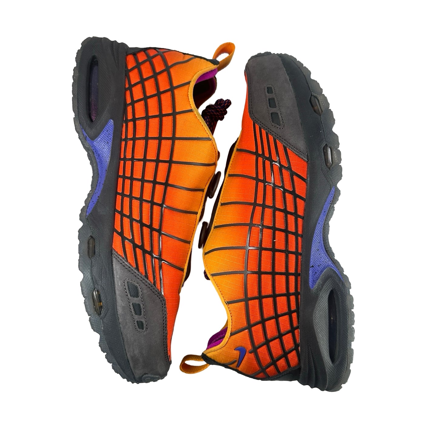 HF3286 700 Nike Air Max Sunder SP Kids of Immigrants Sunrise [USED] - 11 M (Used)