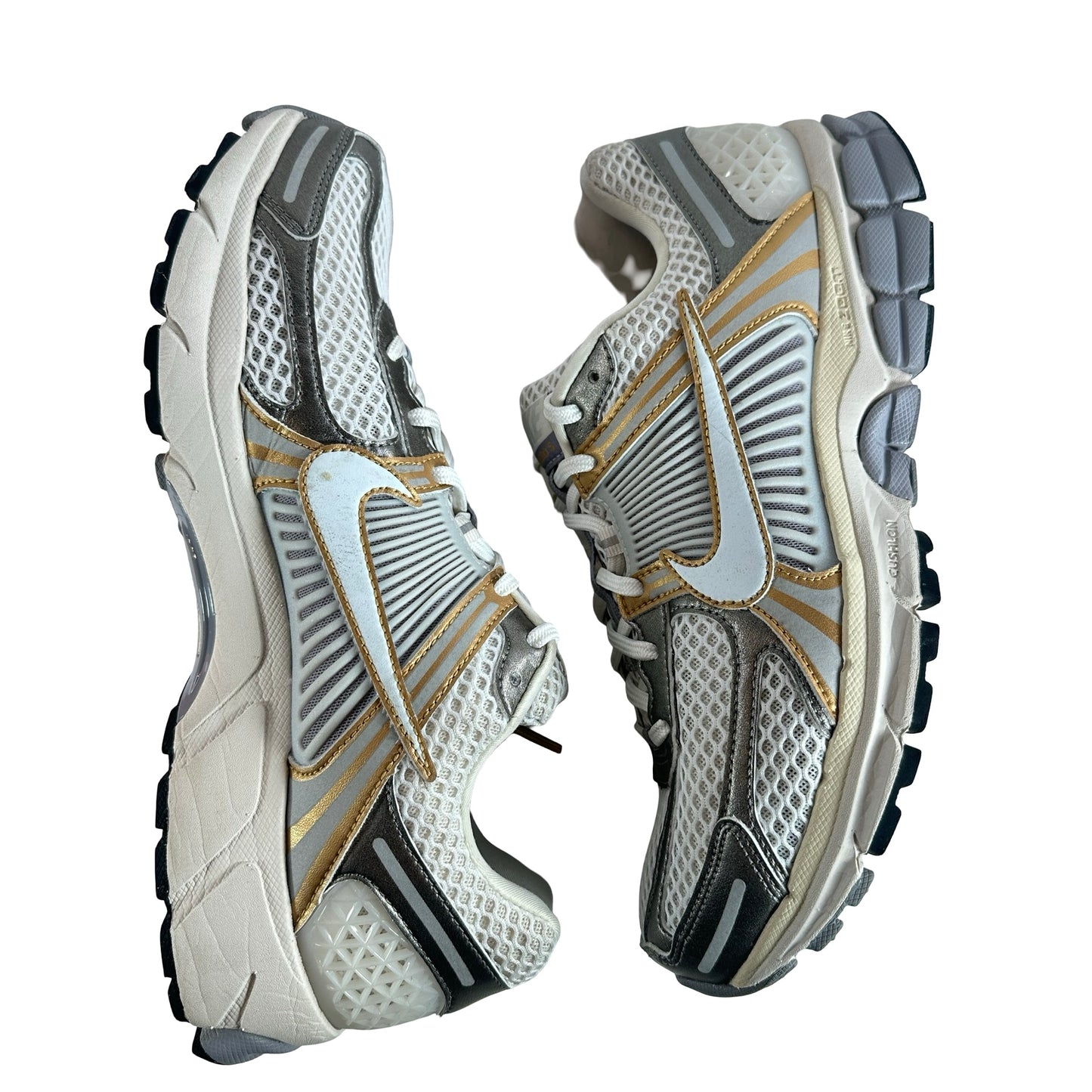HJ7247 099 Nike Zoom Vomero 5 Platinum Tint Metallic Gold [USED] - 12 M (Used)