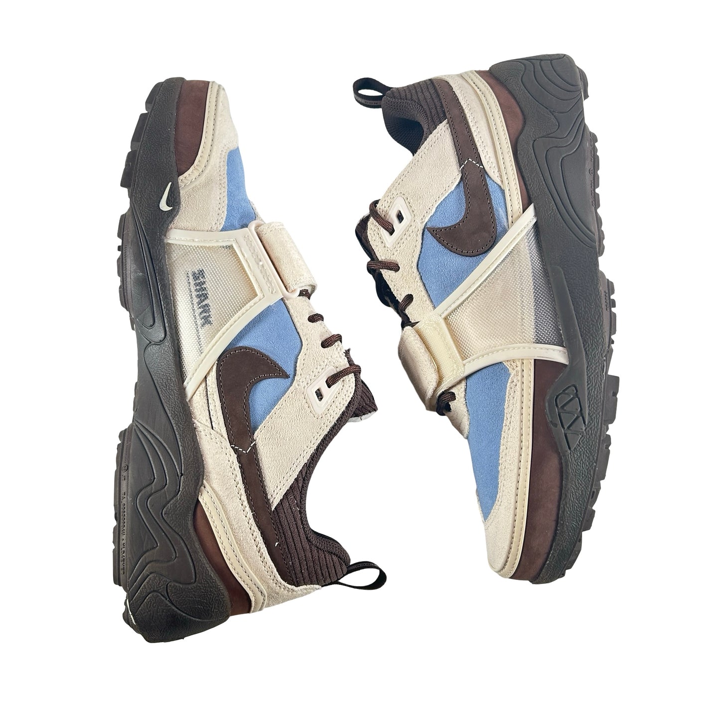 HQ3072 400 Nike Zoom Field Jaxx Travis Scott Leche Blue [USED] - 10.5 M (Used)