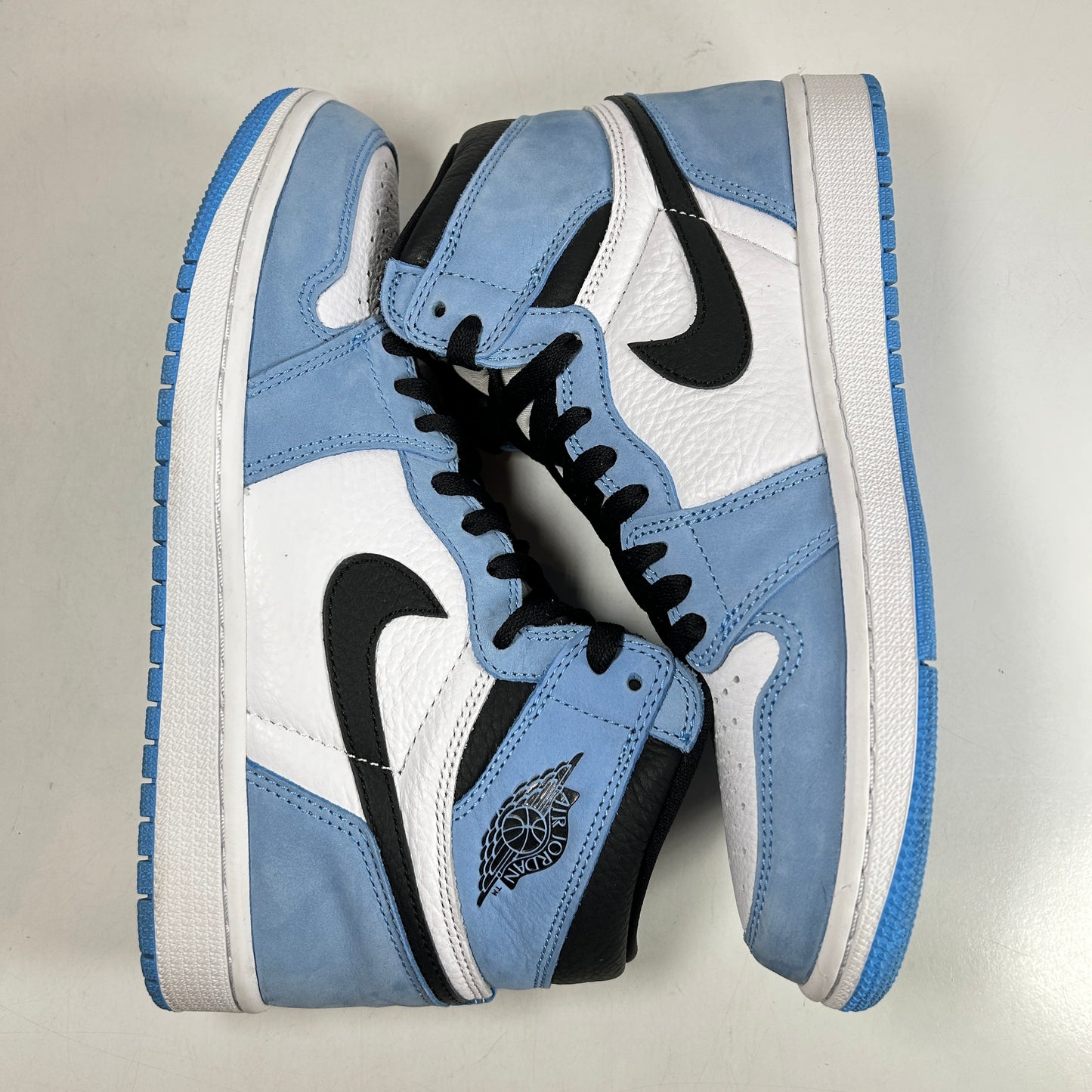 555088 134 Jordan 1 University Blue [USED] - 8.5 M (Used2)