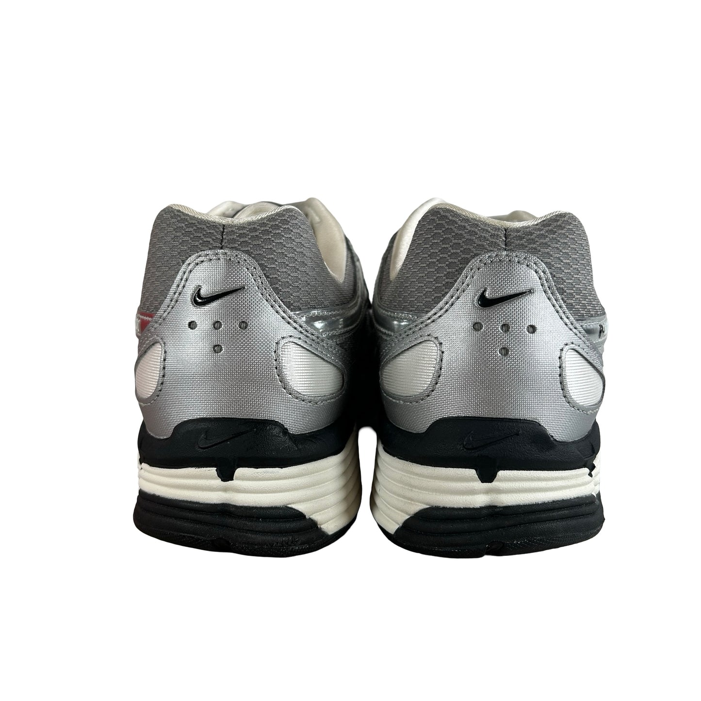 CN0149 001 Nike P-6000 Metallic Silver [USED] - 10.5 M (Used)