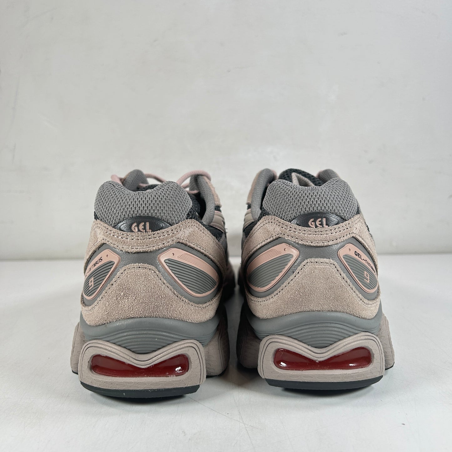 1201A584 021 ASICS Gel-Nimbus 9 Obsidian Grey Moonrock [USED] - 12 M (VNDS)