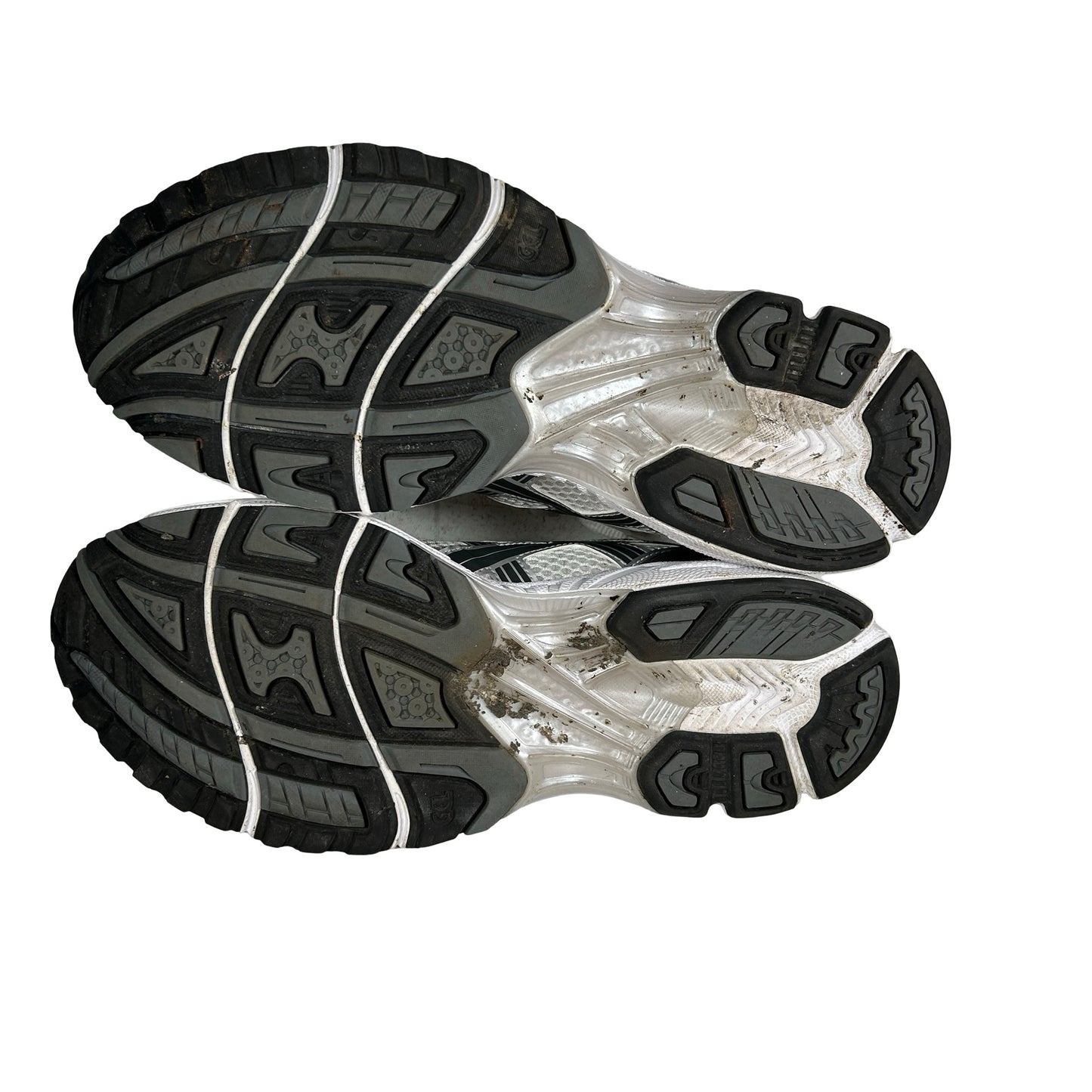1203A537 110 ASICS Gel-Kayano 14 White Graphite Grey [USED] - 10.5 M (Used)