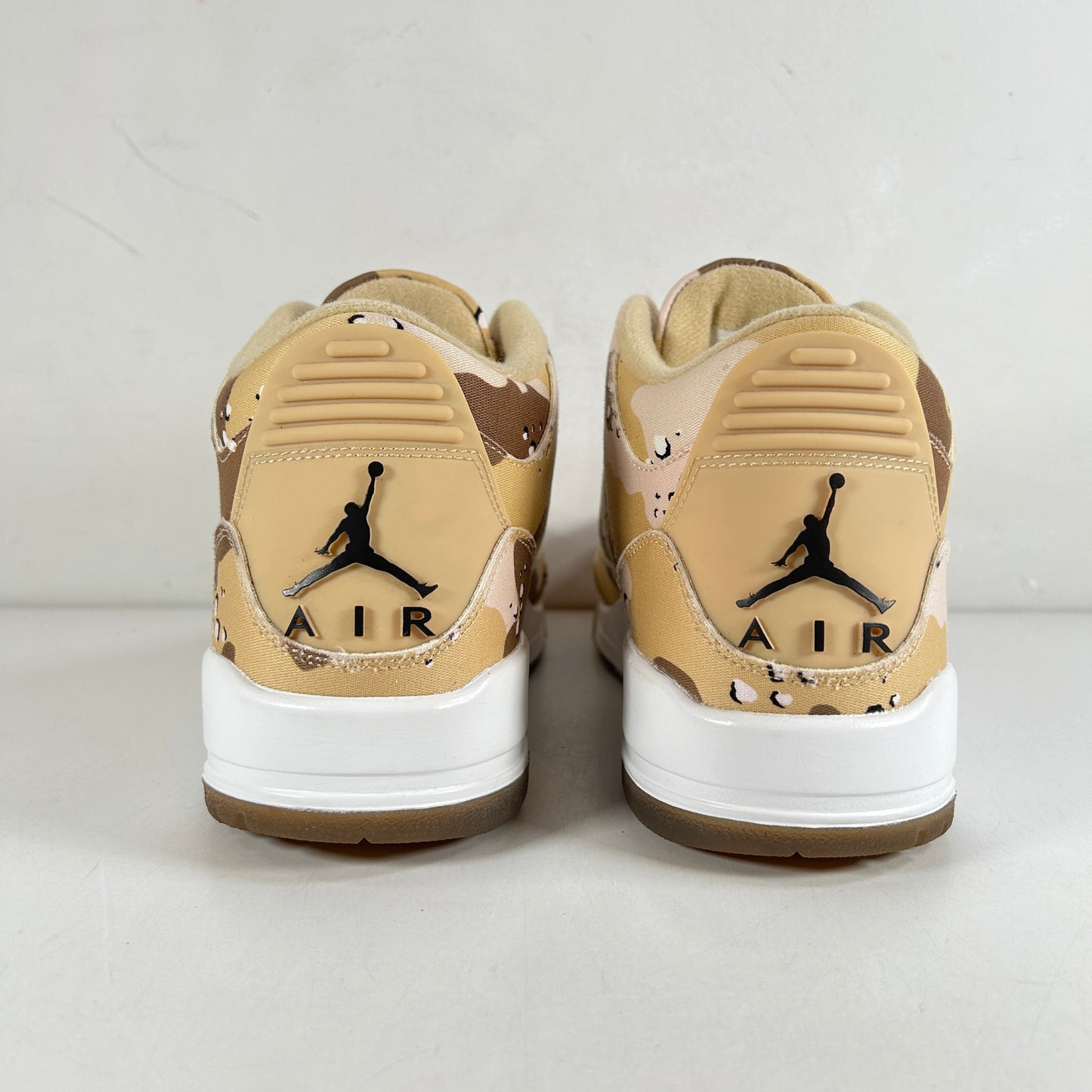 HM4301 200 Jordan 3 Retro WNBA Desert Camo (Women's) [USED] - 12 W (VNDS)