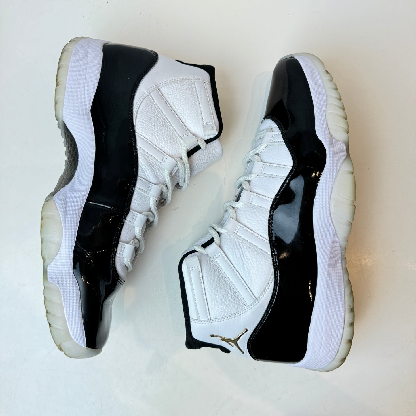 CT8012 170 Jordan 11 Retro DMP Defining Moments (2023) [USED] - 11.5 M (Used)