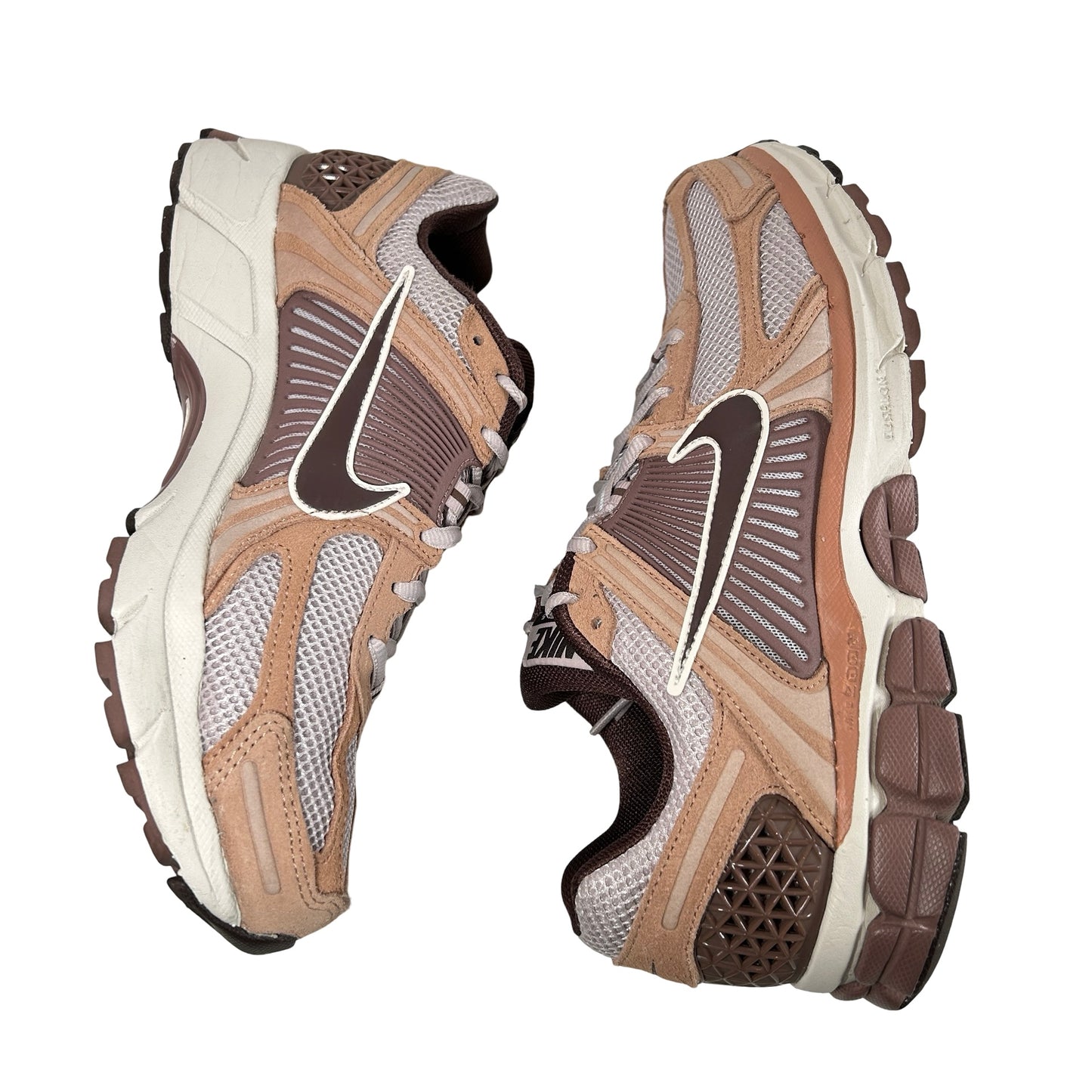 HF1553 200 Nike Zoom Vomero 5 Dusted Clay [USED] - 9 M (Used) (No Box)