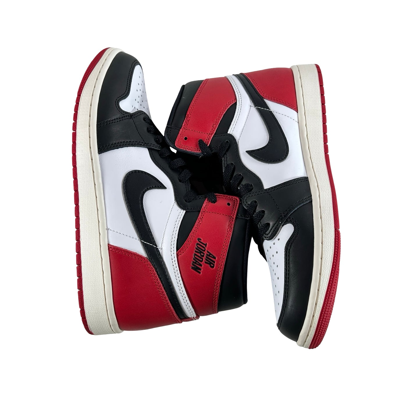 DZ5485 106 Jordan 1 Retro High OG Black Toe Reimagined [USED] - 10 M (Used3)