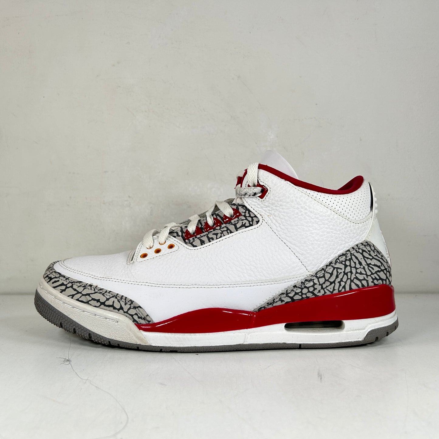 CT8532 126 Jordan 3 Retro Cardenal Rojo