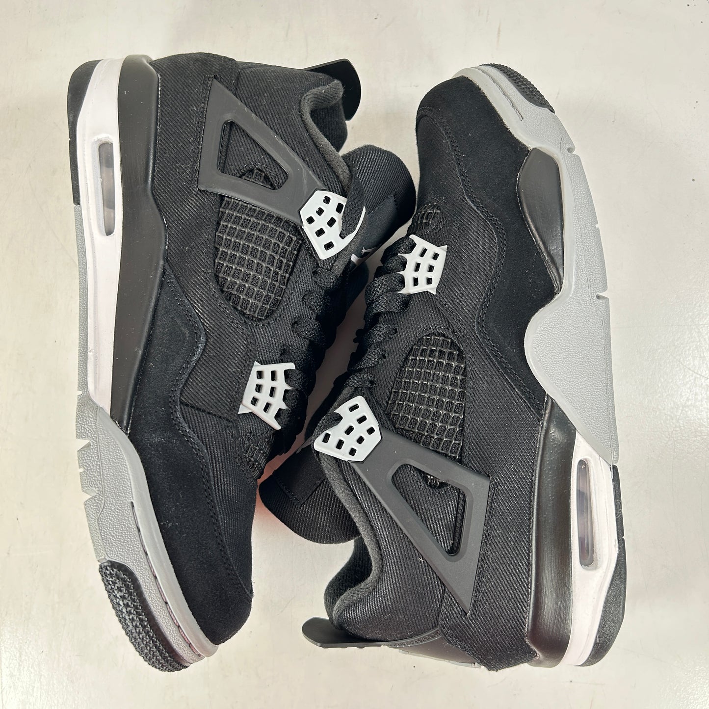 DH7138 006 Jordan 4 Retro SE Black Canvas [USED] - 8.5 M (VNDS)