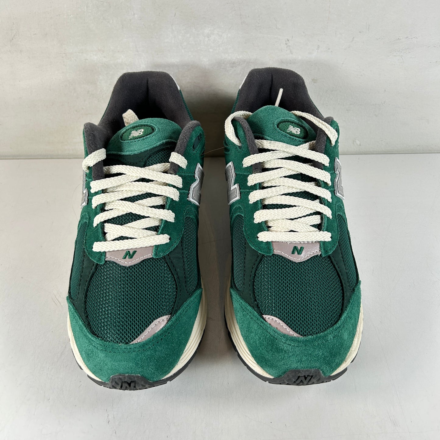 M2002RHB New Balance 2002R Nightwatch Green [USED] - 8.5 M (Used)