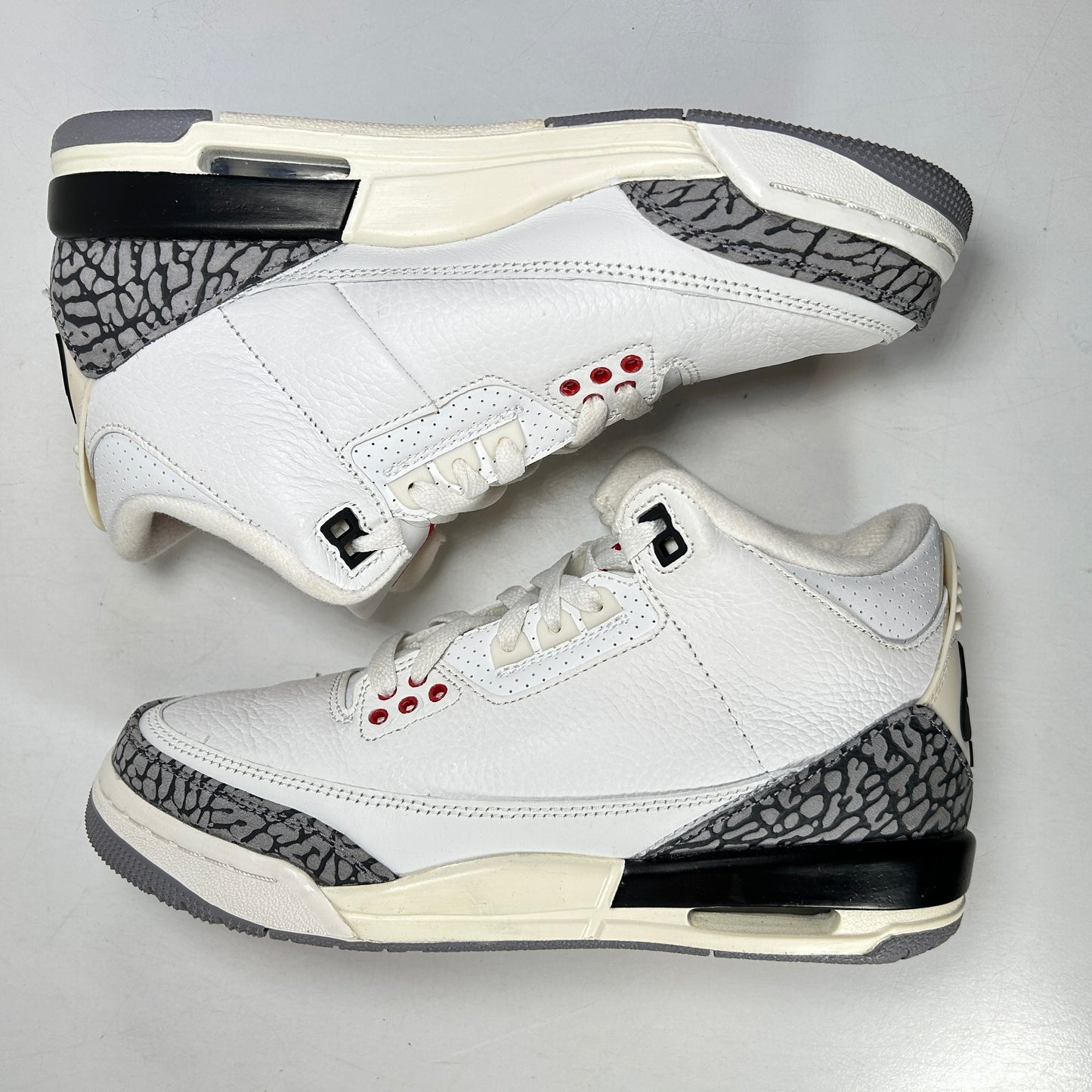 DM0967 100 Jordan 3 Retro White Cement Reimagined (GS) [USED]  - 6.5 Y (Used2) (No Box2)