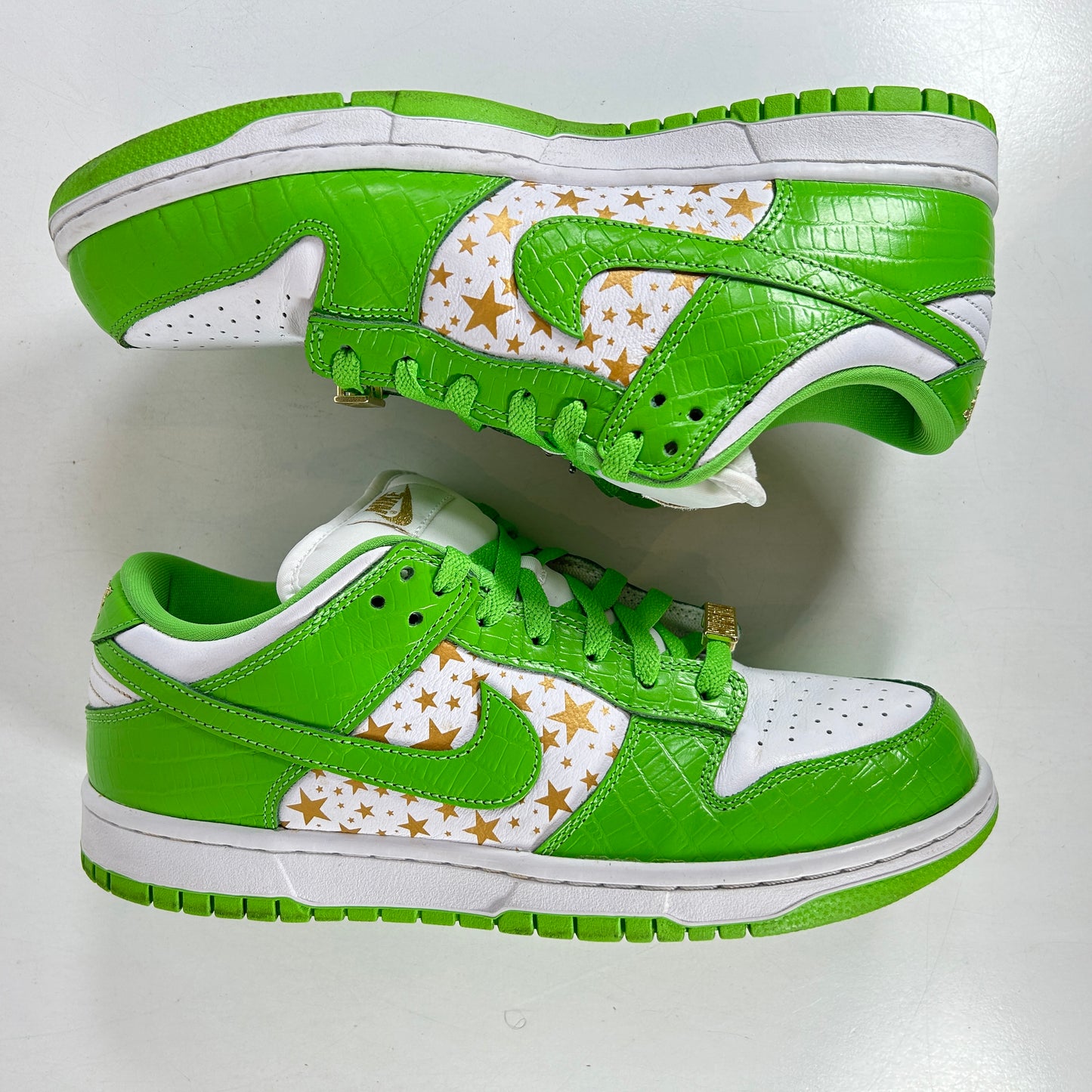 DH3228 101 Dunk SB Low Supreme Green [USED] - 8.5 M (Used)