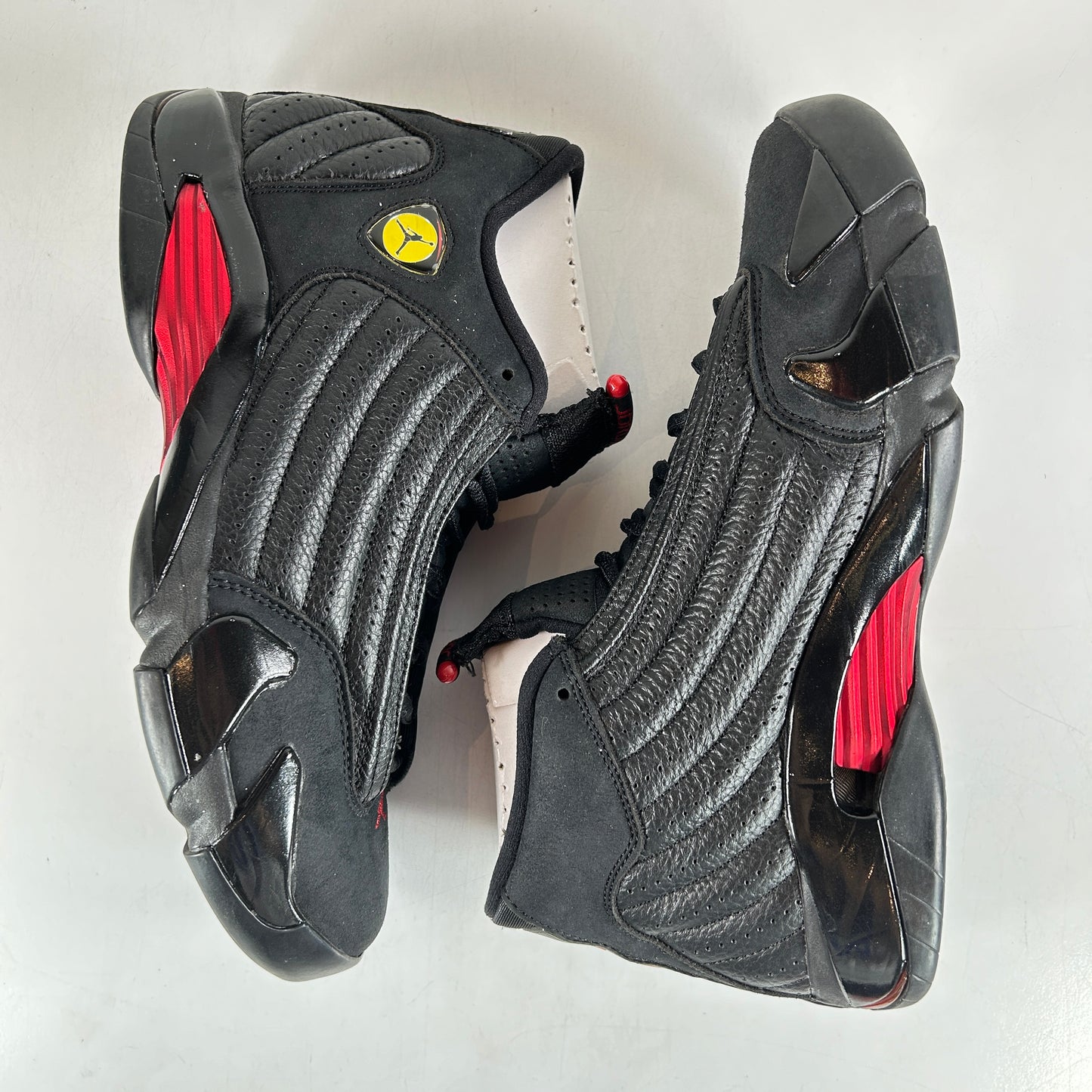 487471 003 Jordan 14 Retro Last Shot (2018) [USED] - 9.5 M (Used)