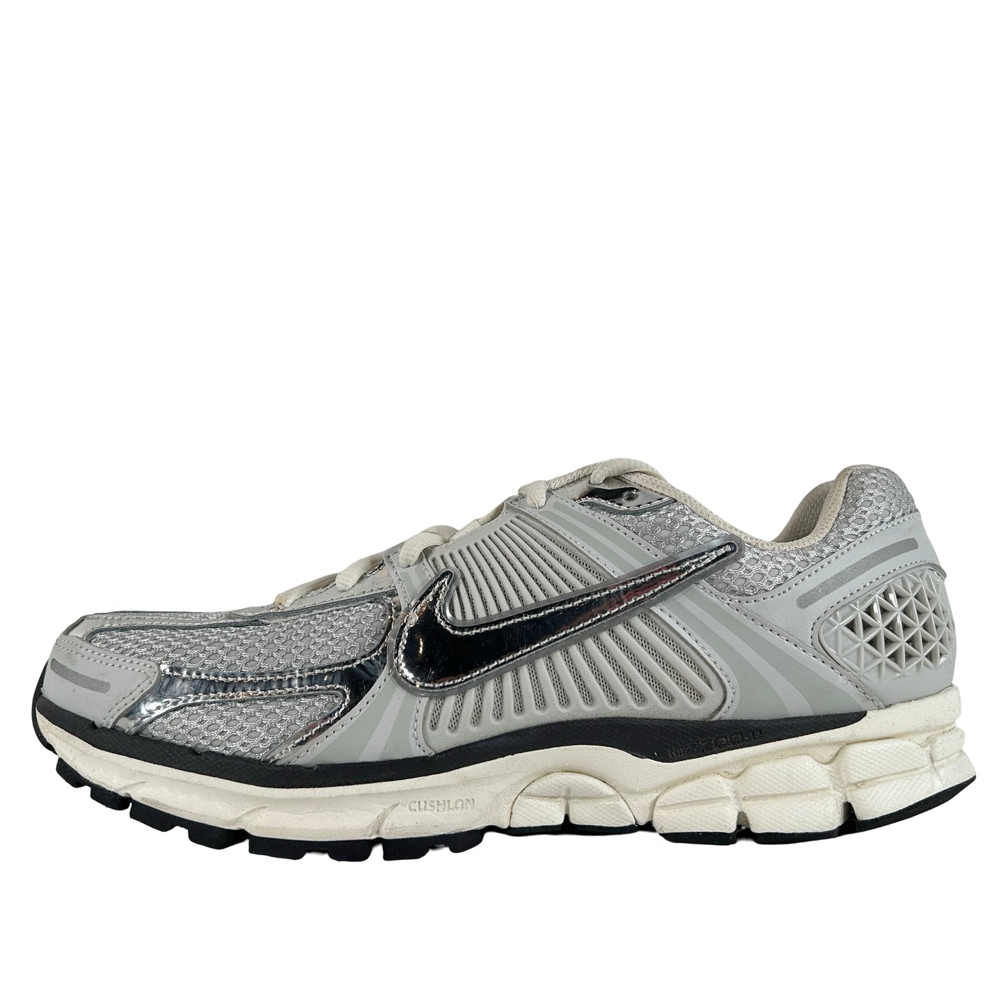 FD0884 025 Nike Zoom Vomero 5 Photon Dust Metallic Silver W [USED] - 13 W (Used)