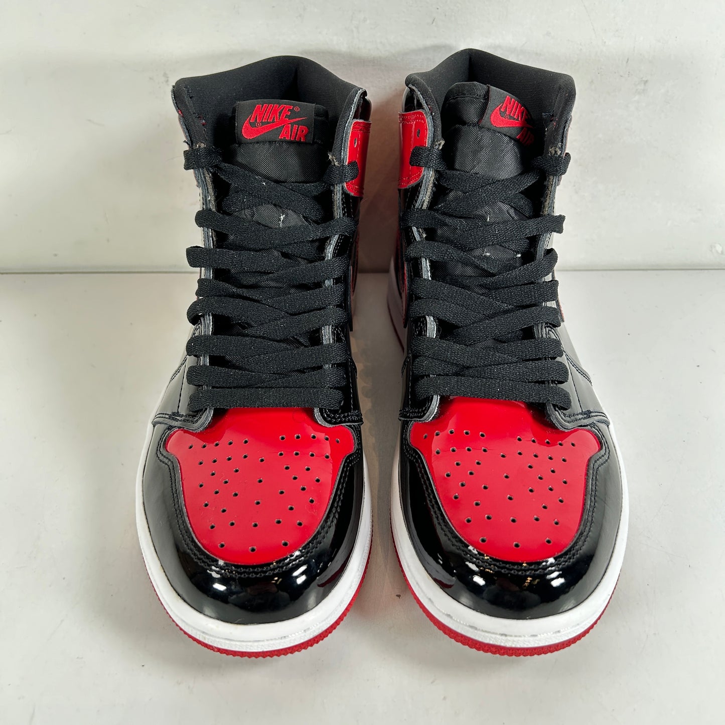 555088 063 Jordan 1 Retro High OG Patent Bred [USED] - 8.5 M (Used2)