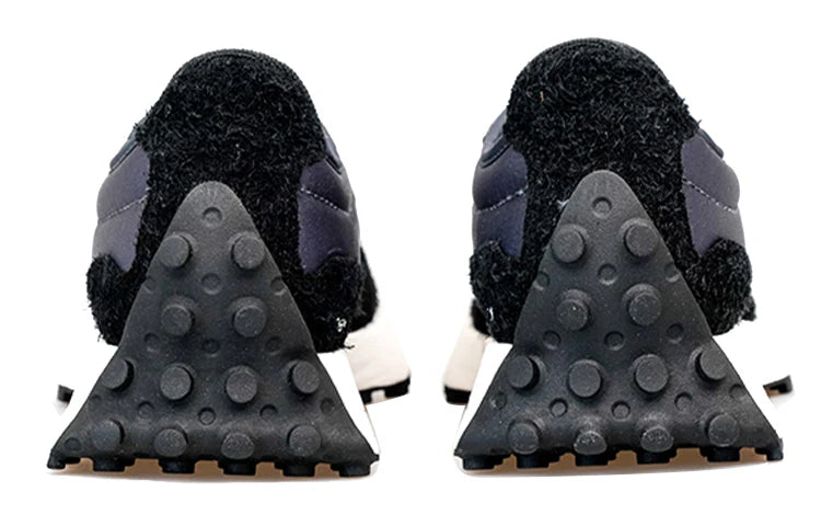 WS327SFC New Balance 327 Black Grey (Women's)