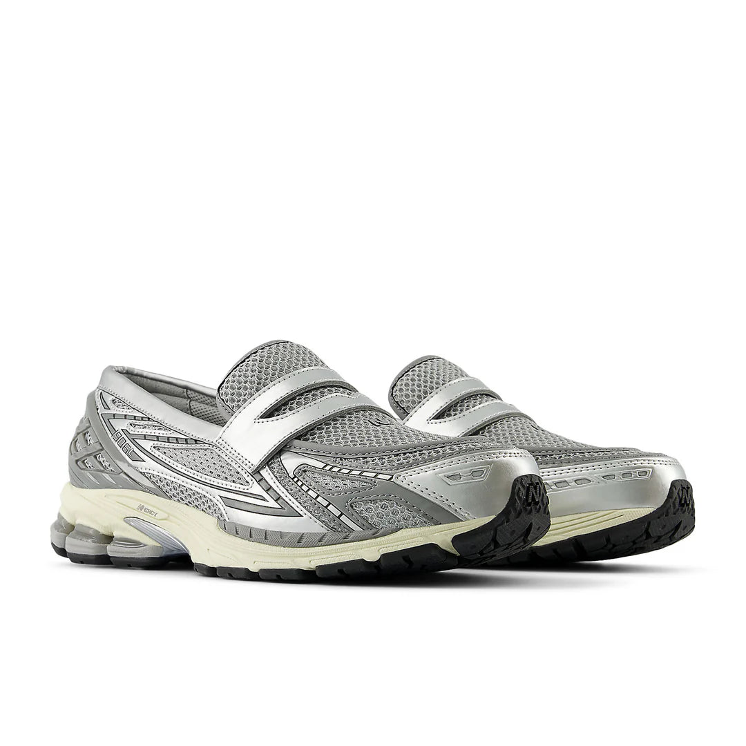 U1906LAE New Balance 1906L Metallic Silver