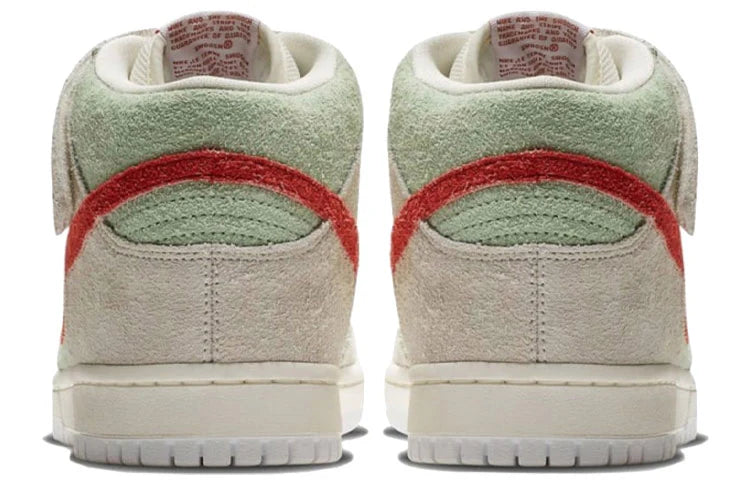 AQ2207 163 Nike SB Dunk Mid White Widow