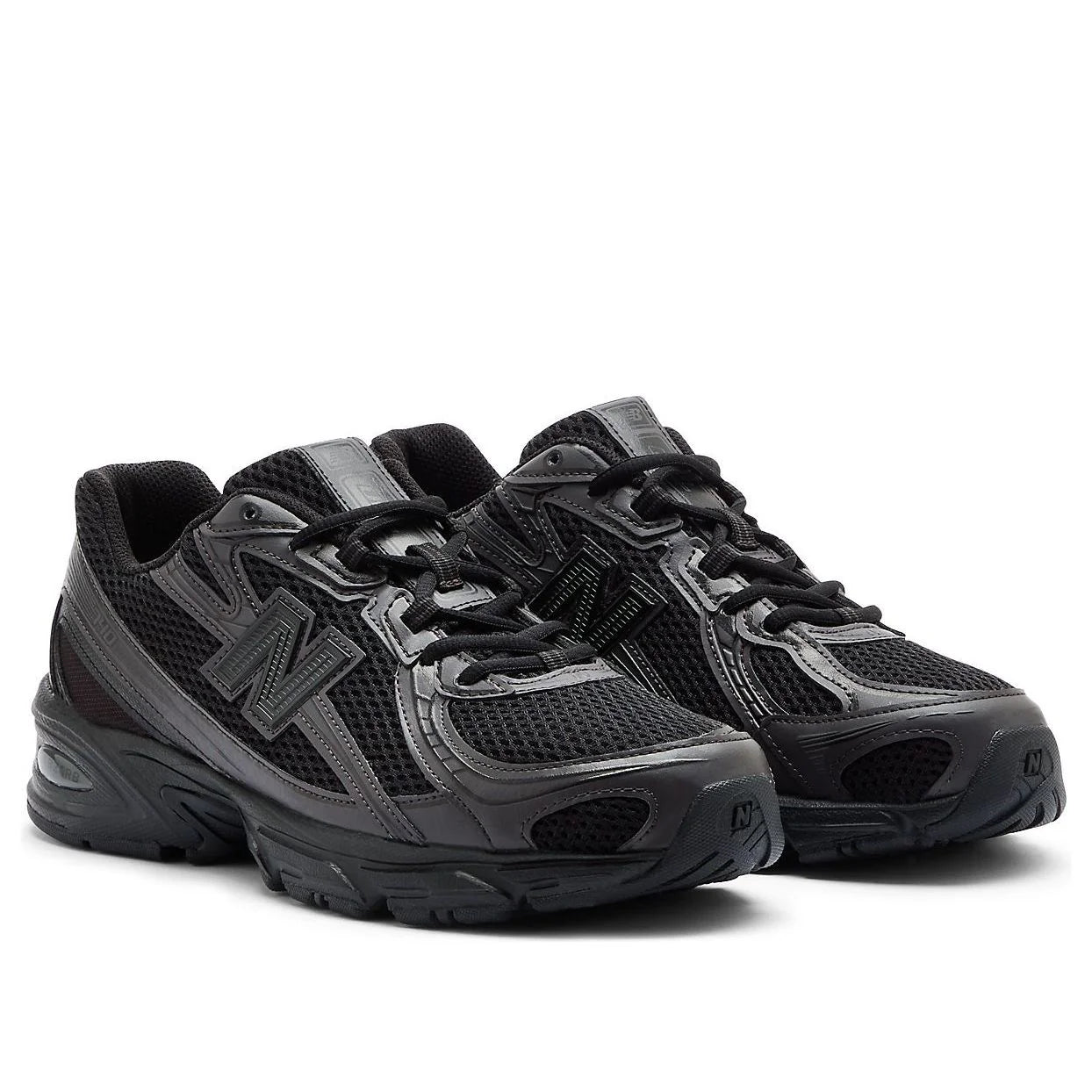 U740BO2 New Balance 740 Triple Black