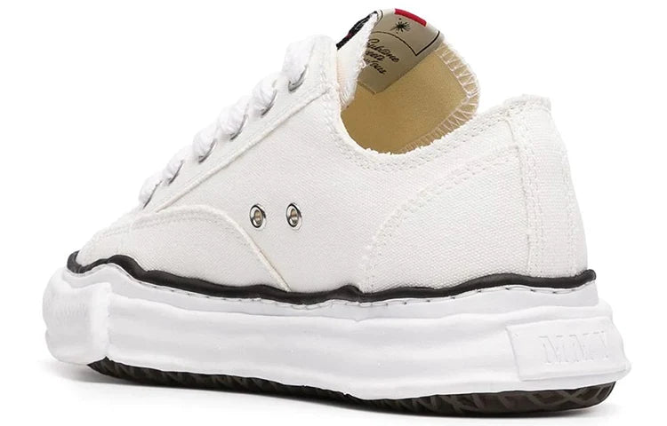 A01FW702 WHT Maison Mihara Yasuhiro Peterson OG Sole Canvas Low White