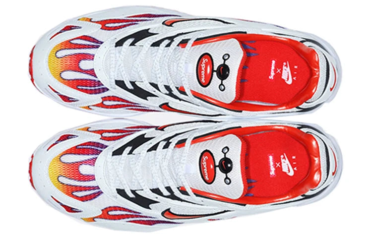 AQ1279 100 Nike Zoom Streak Spectrum Plus Supreme White