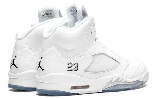 136027 130 Jordan 5 Retro Metallic White (2015)