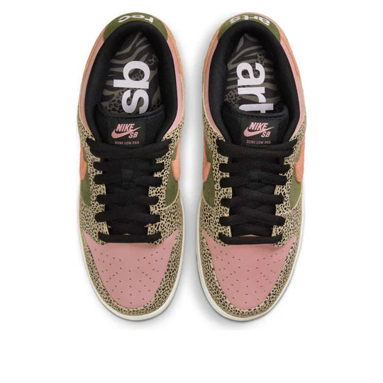 IH3211 200 Nike SB Dunk Low Arts-Rec