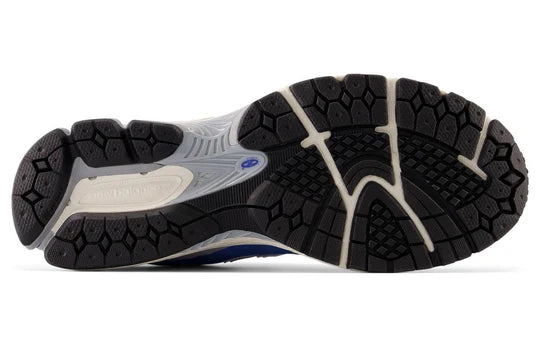 M2002RHU New Balance 2002R Sport Royal